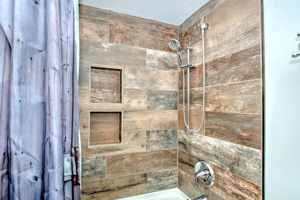 375 Endicott N Street Unit: 305