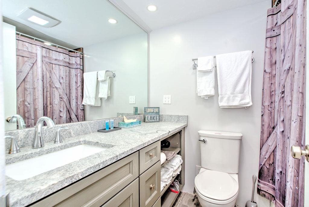 375 Endicott N Street Unit: 305