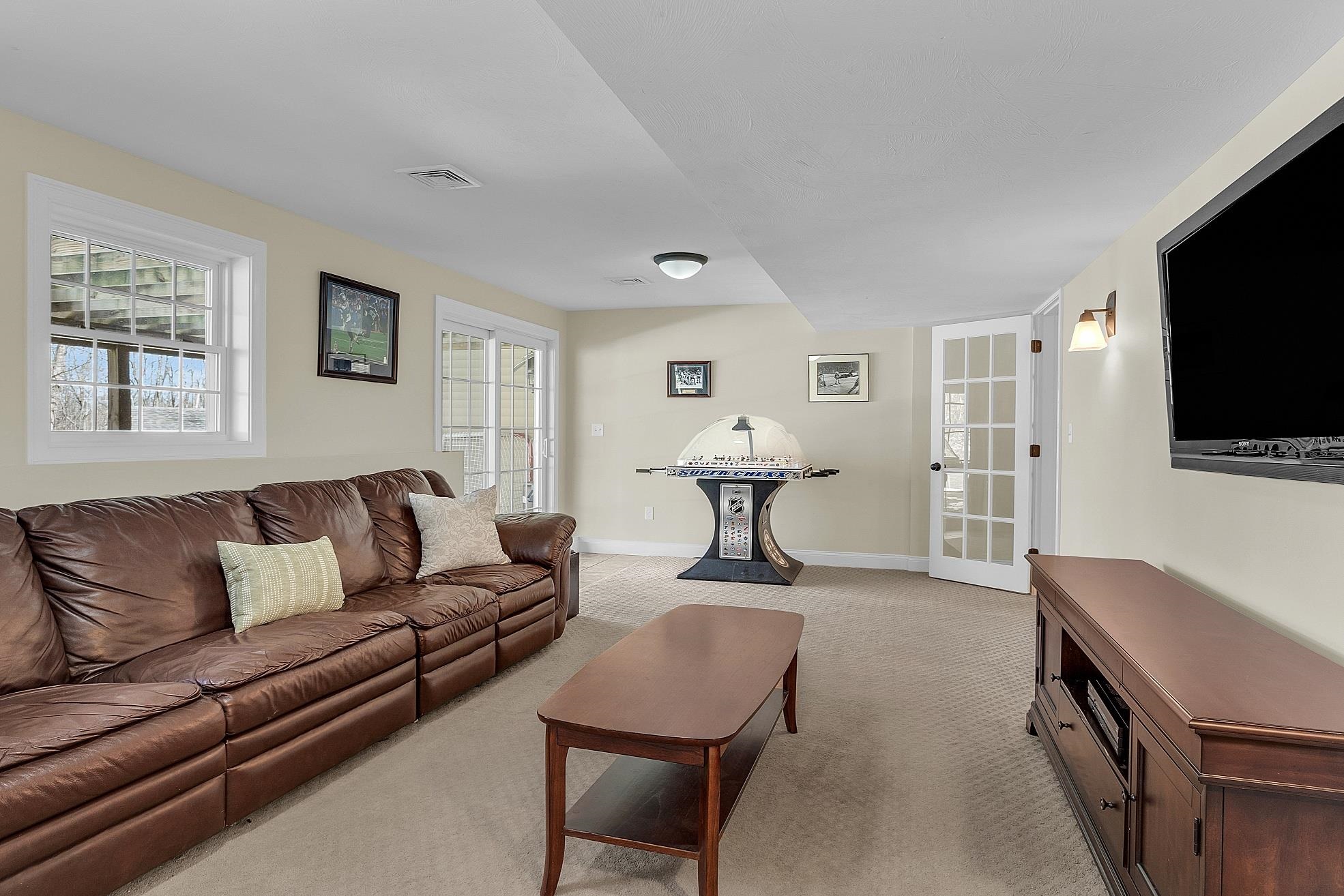 53 London Bridge Road