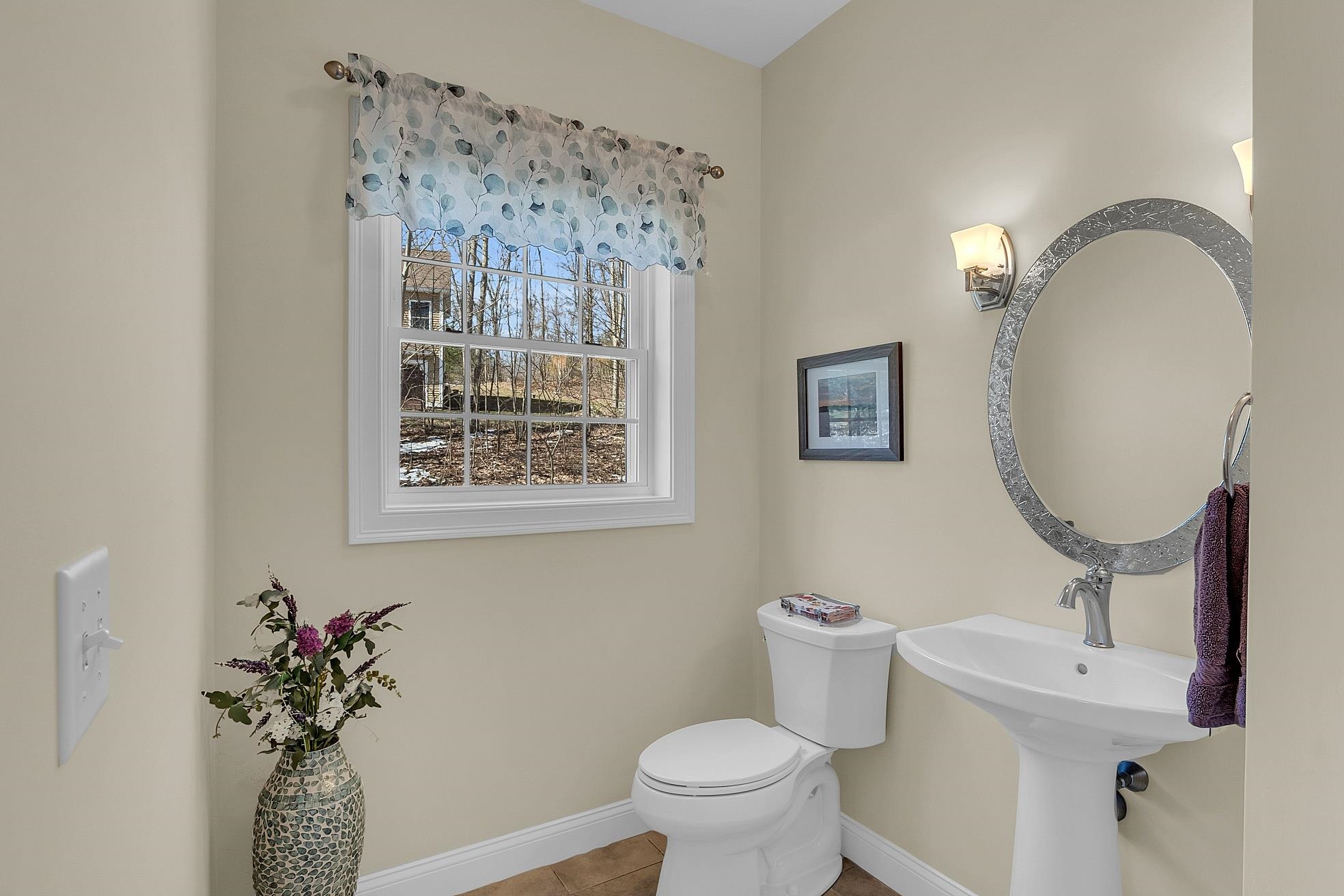 53 London Bridge Road