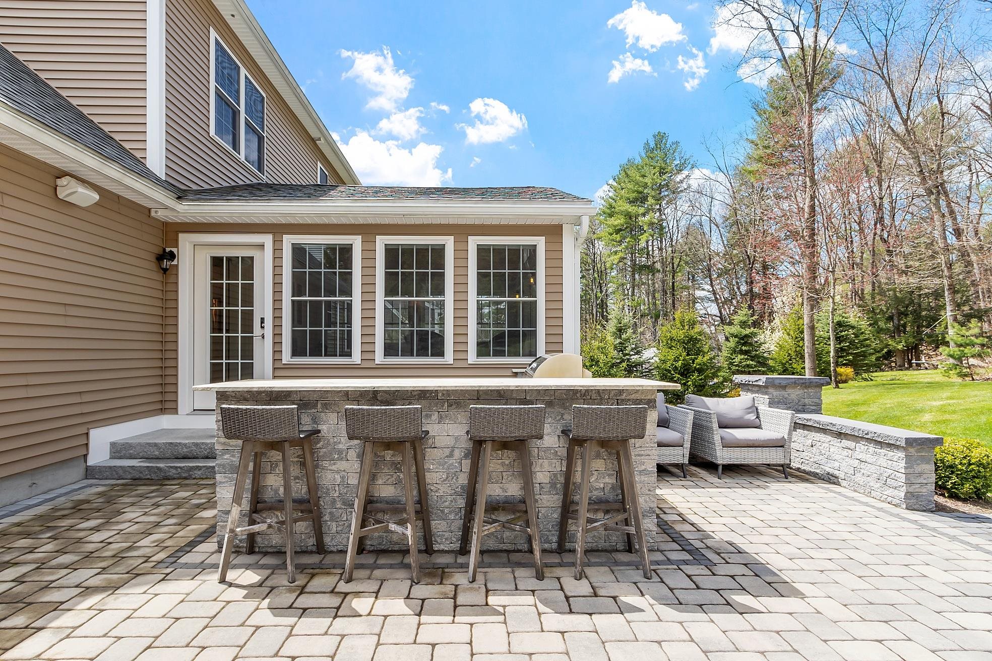 7 Cricket Ridge Drive