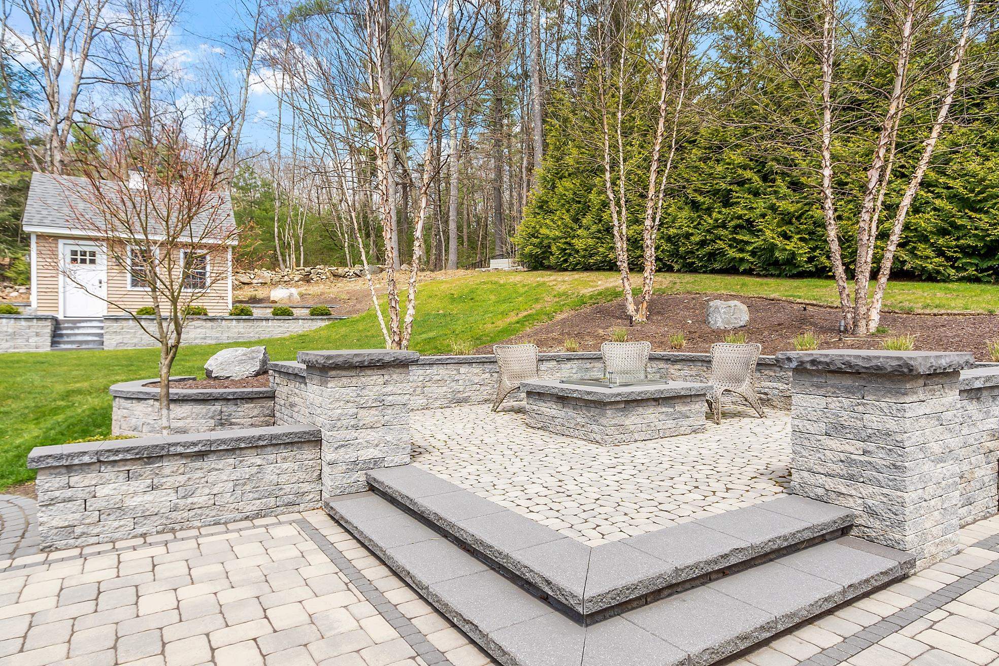 7 Cricket Ridge Drive