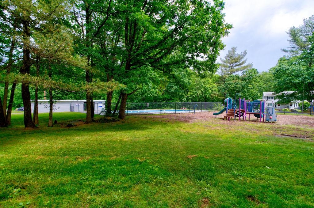 109 Sandstone Circle