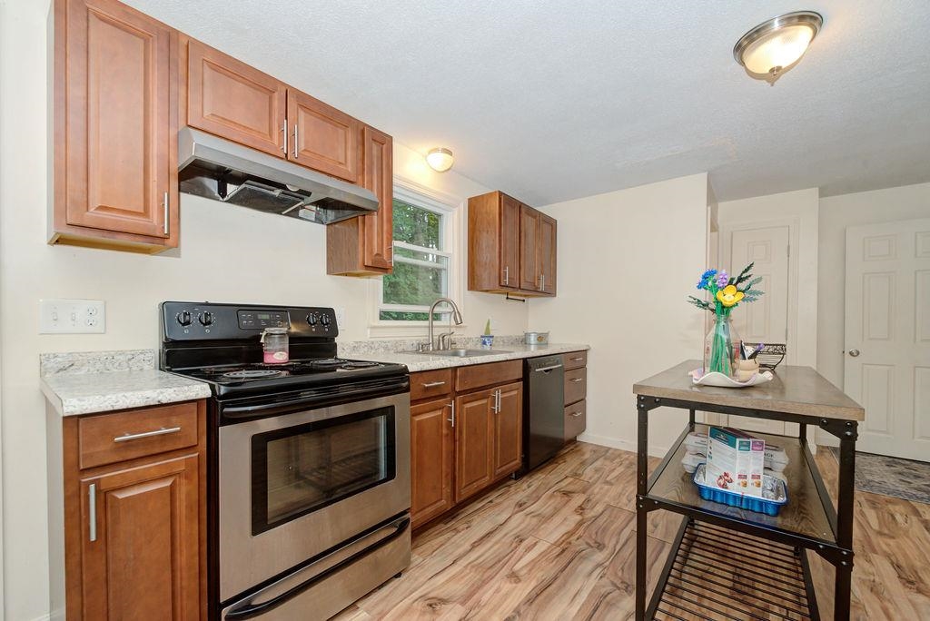 109 Sandstone Circle