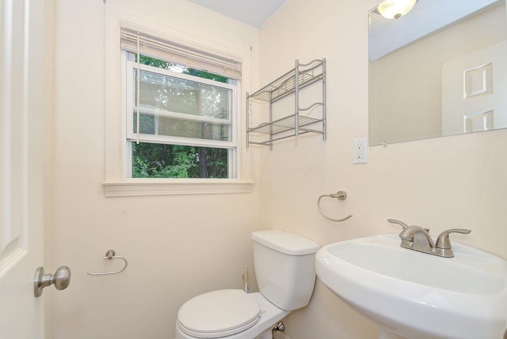 109 Sandstone Circle