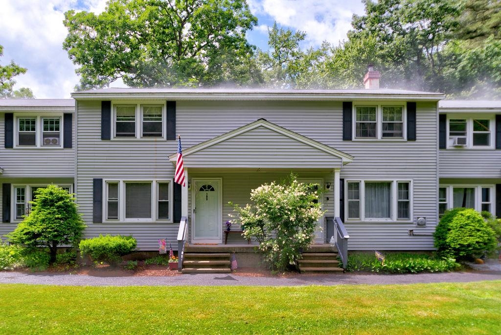 109 Sandstone Circle