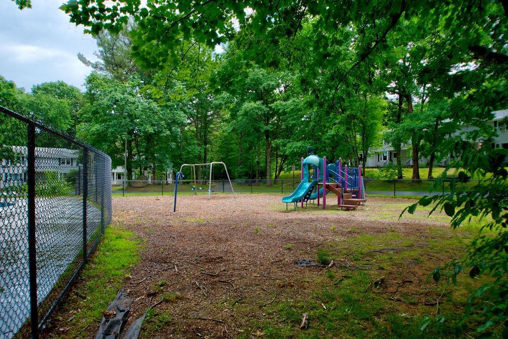 109 Sandstone Circle