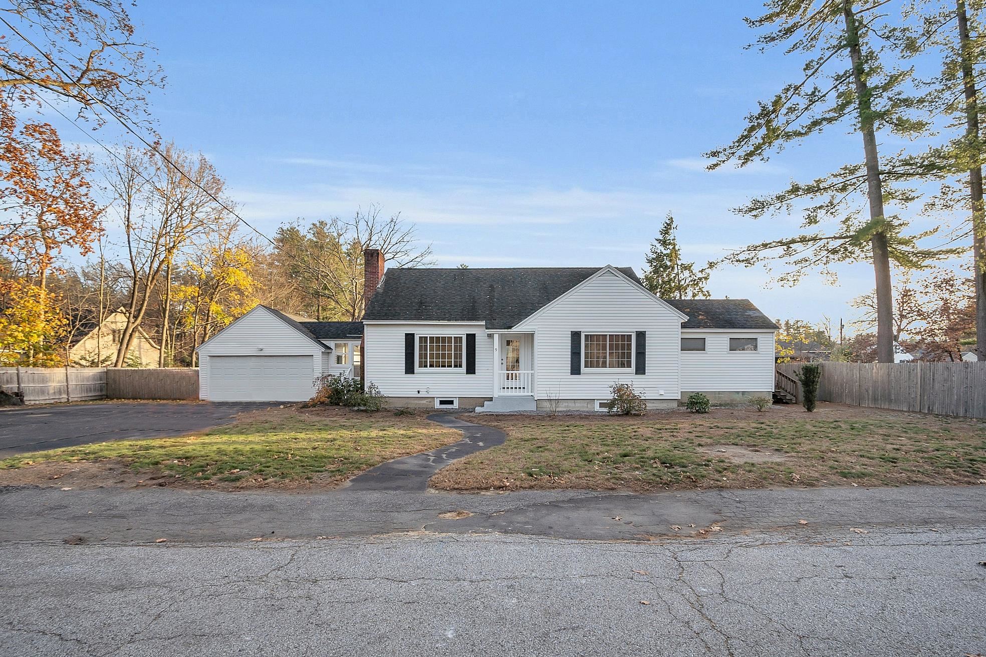 9 Plains Road