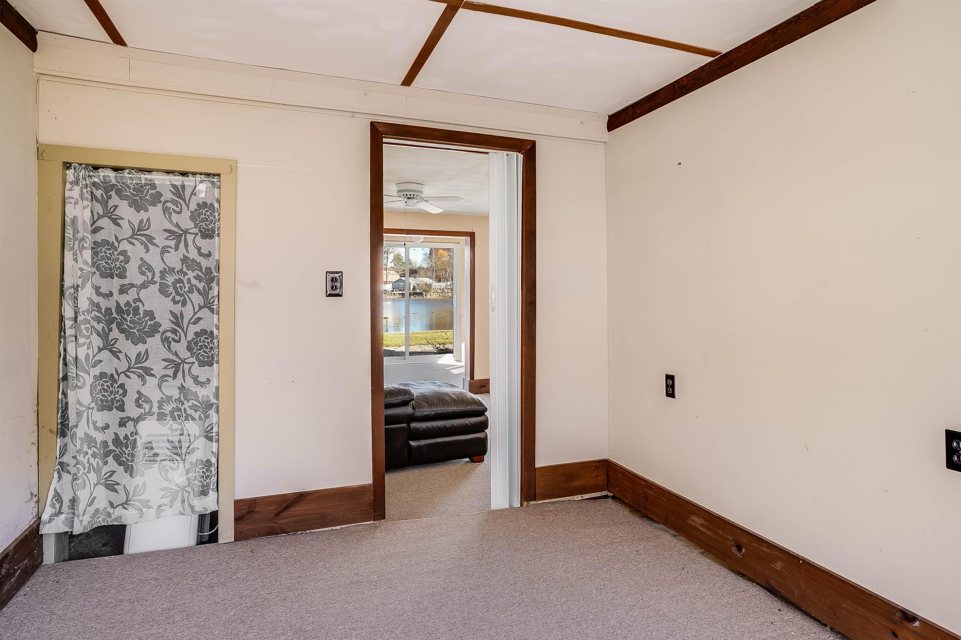 915 Whitneys Grove Road