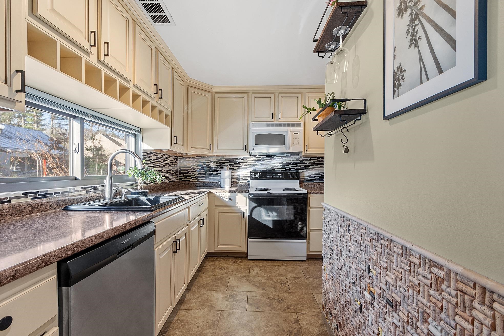 85 Coburn Woods Drive