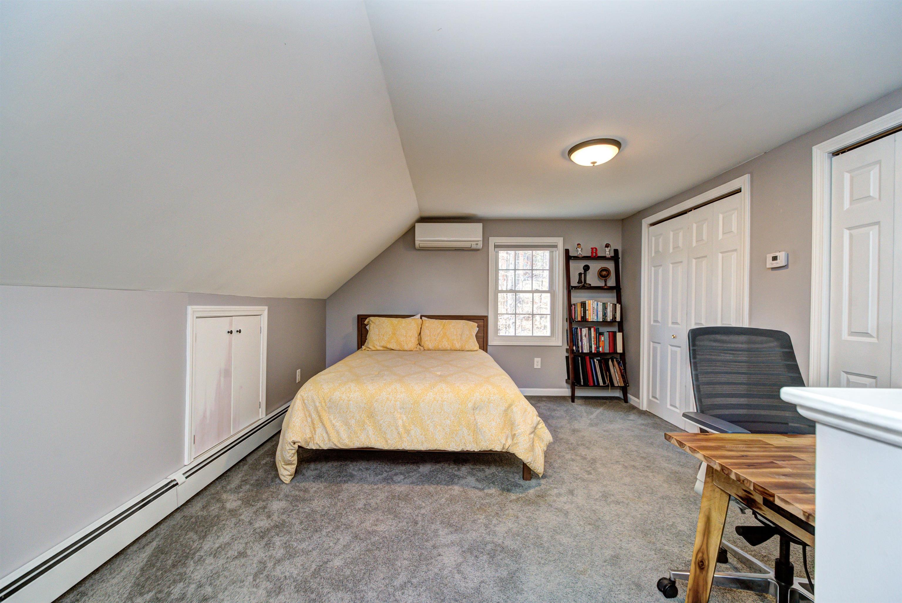 7 Heritage Hill Road