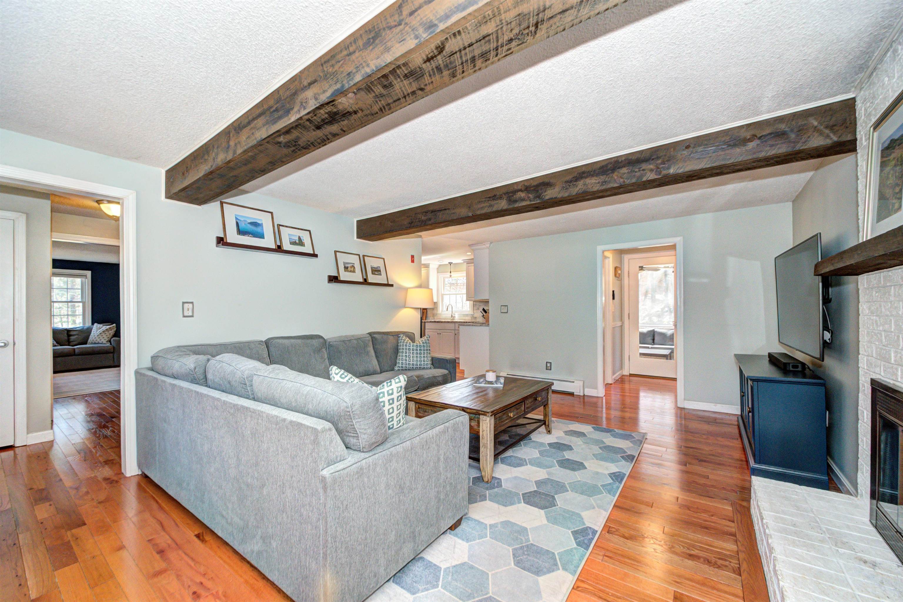 7 Heritage Hill Road