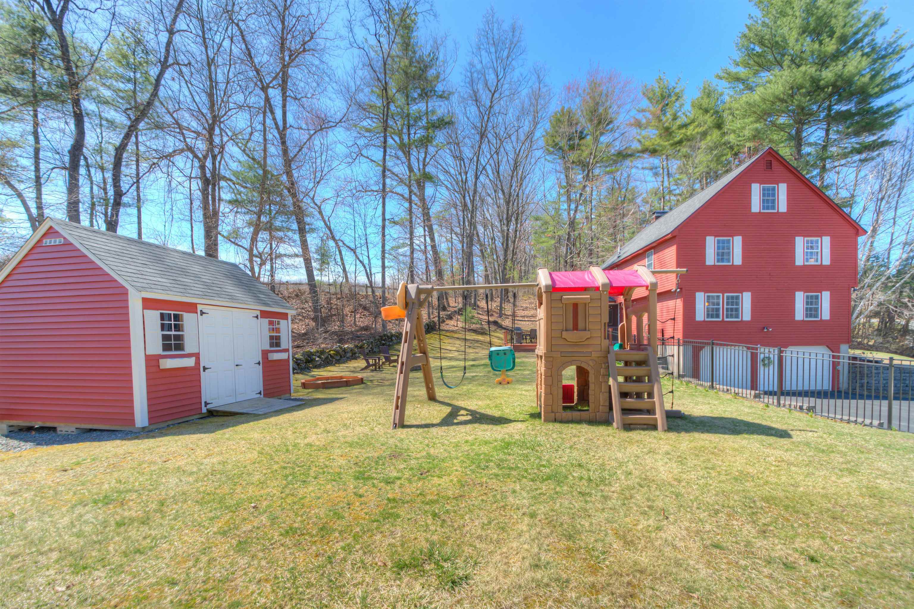 7 Heritage Hill Road