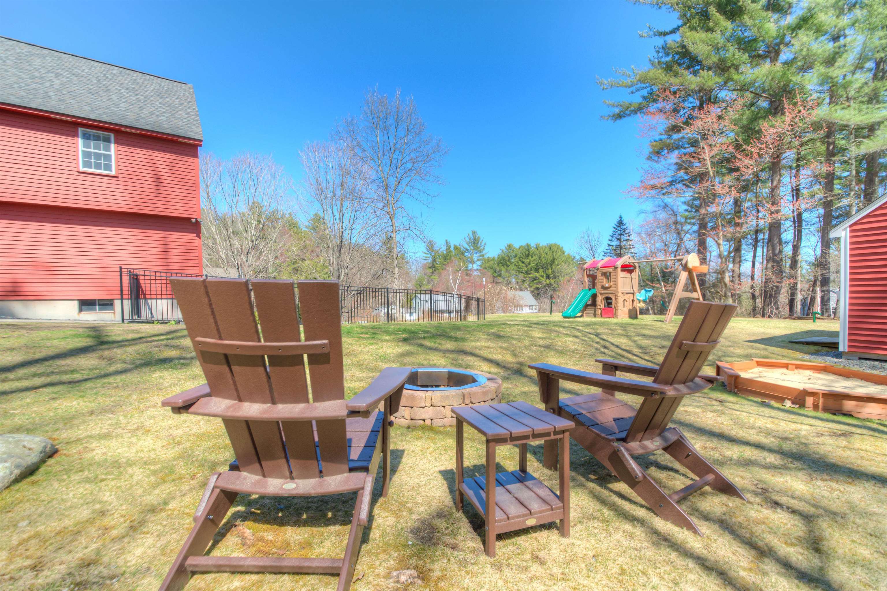 7 Heritage Hill Road