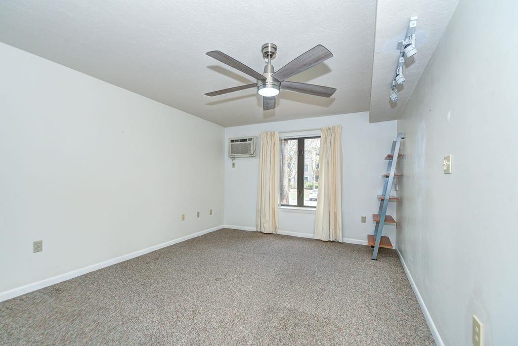 500 Candlewood Park Unit: 12