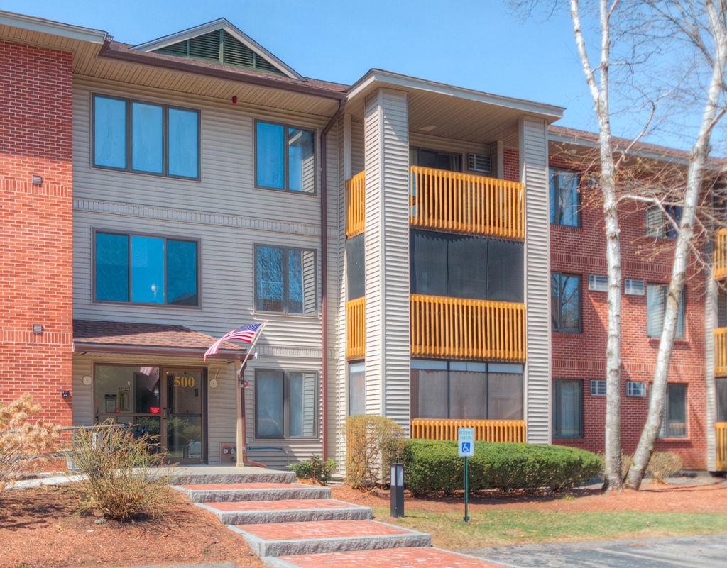500 Candlewood Park Unit: 12