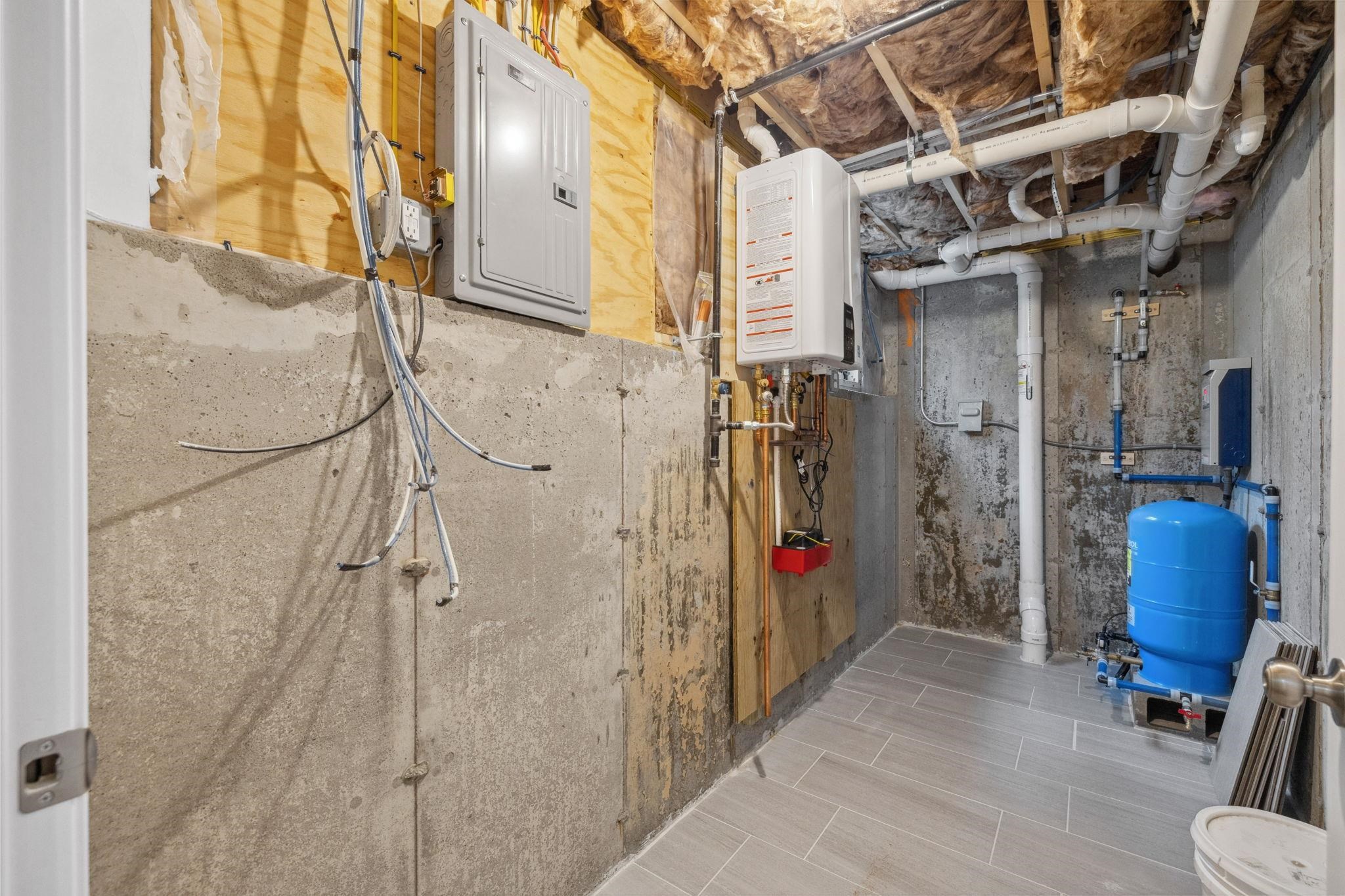 46 Ledge Road Unit: A