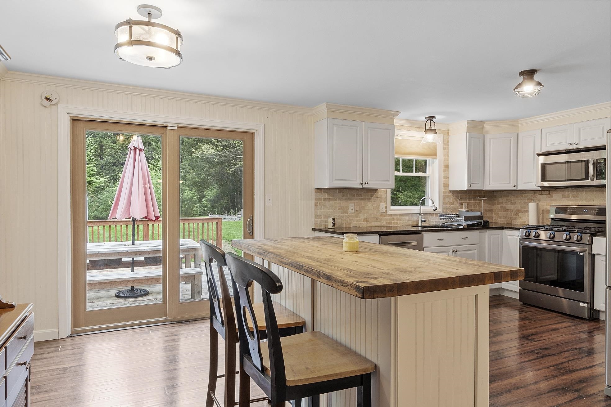 306 Ash Swamp Road