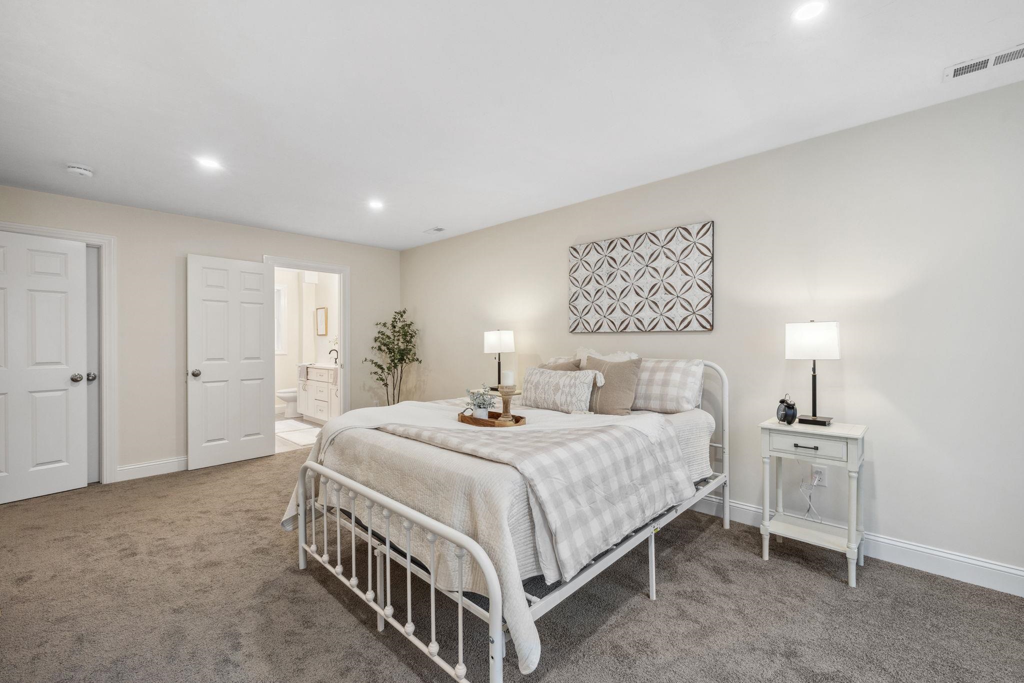 46 Ledge Road Unit: B