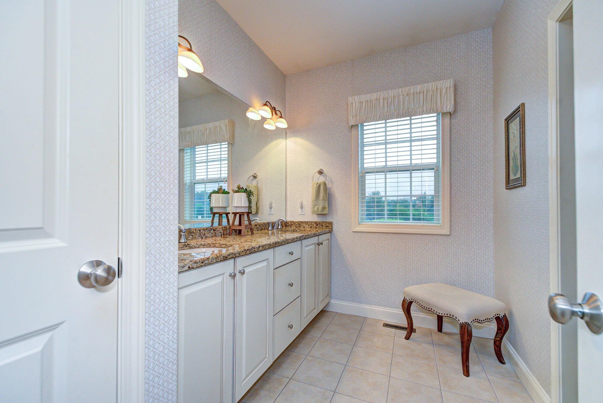 17 Misty Meadow Road Unit: 17