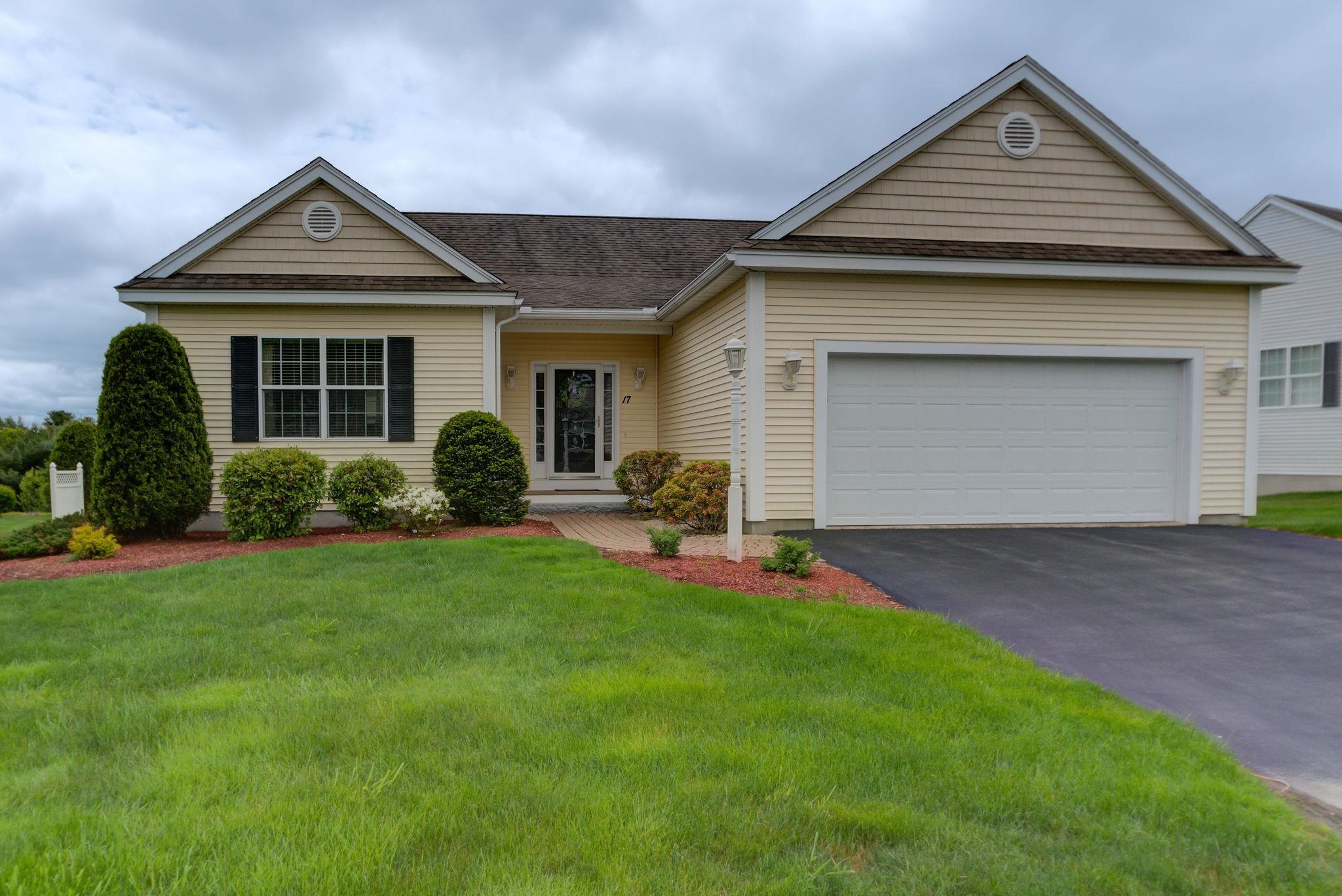 17 Misty Meadow Road Unit: 17