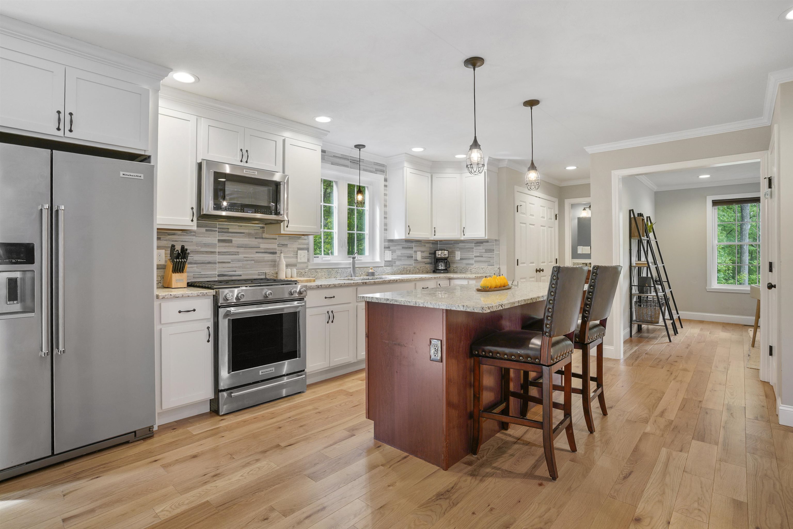 15 Orchard Park Lane