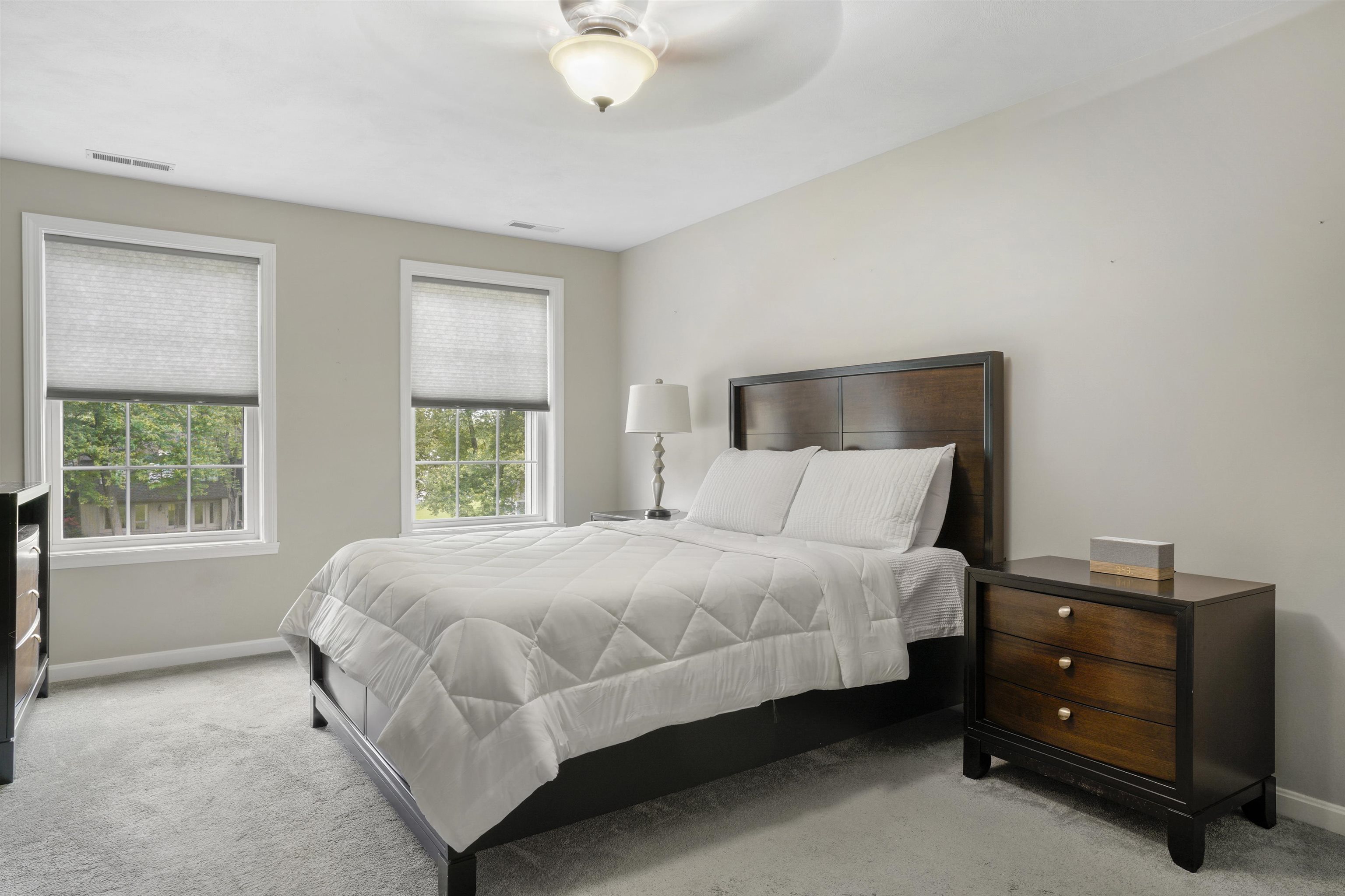 15 Orchard Park Lane