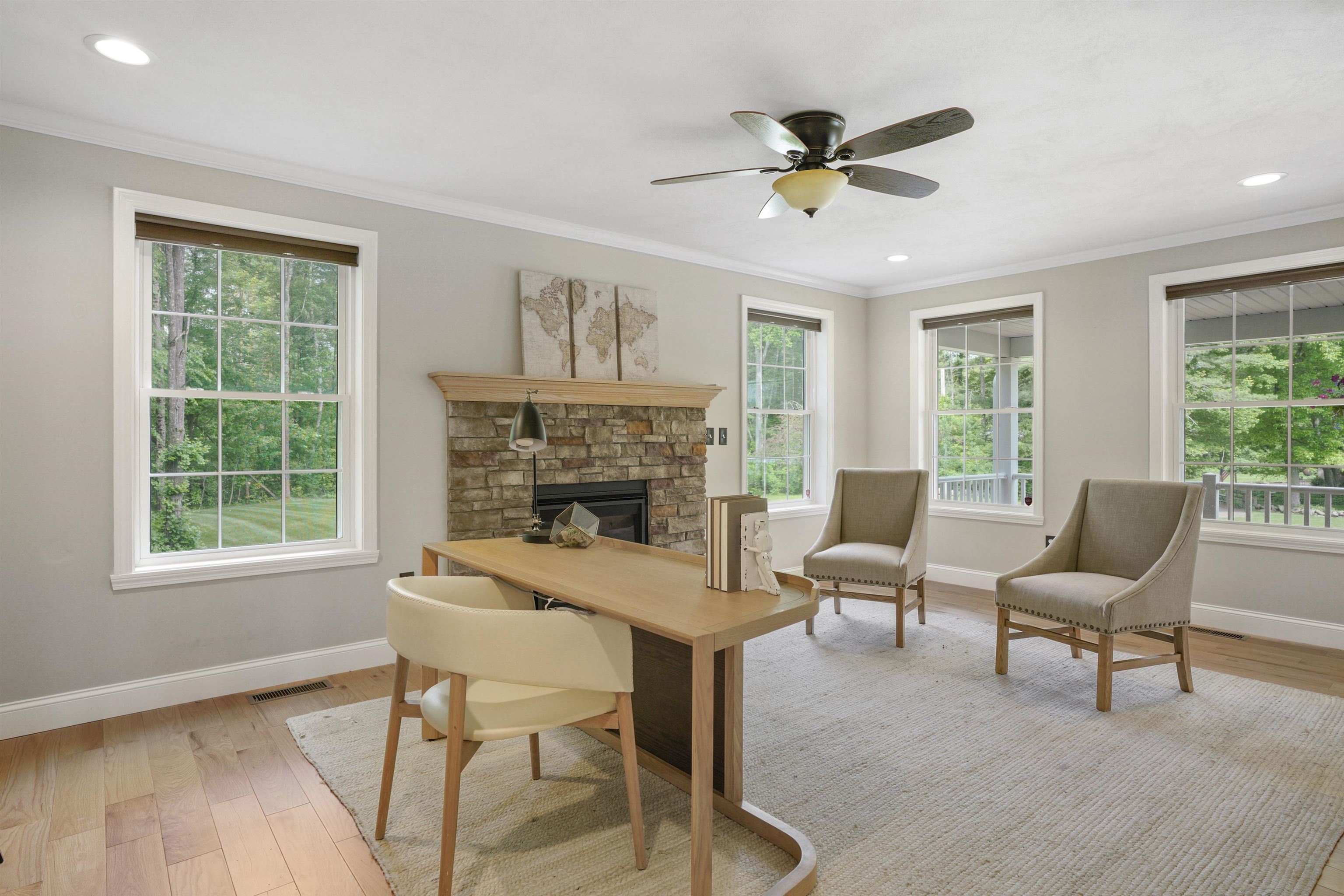 15 Orchard Park Lane