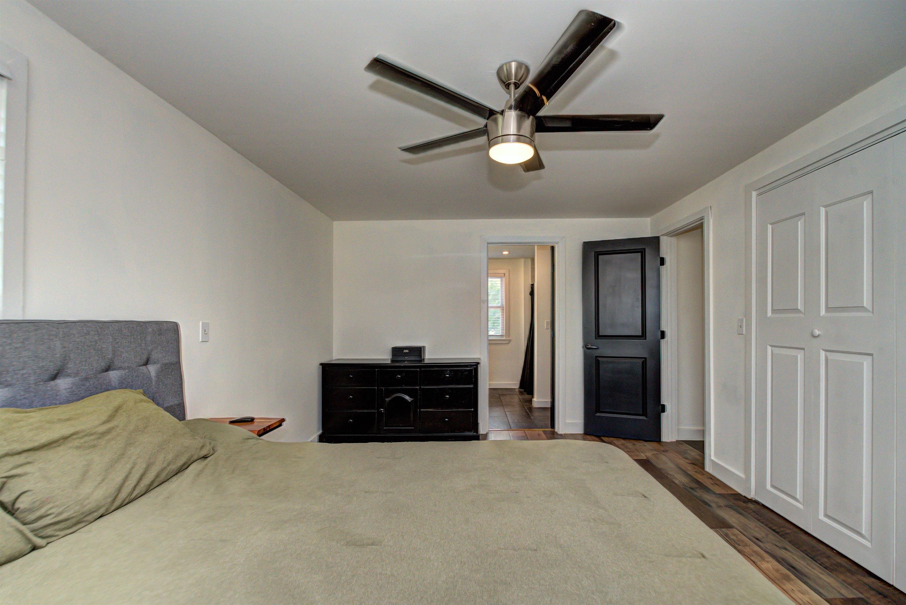 2085 Wellington Road