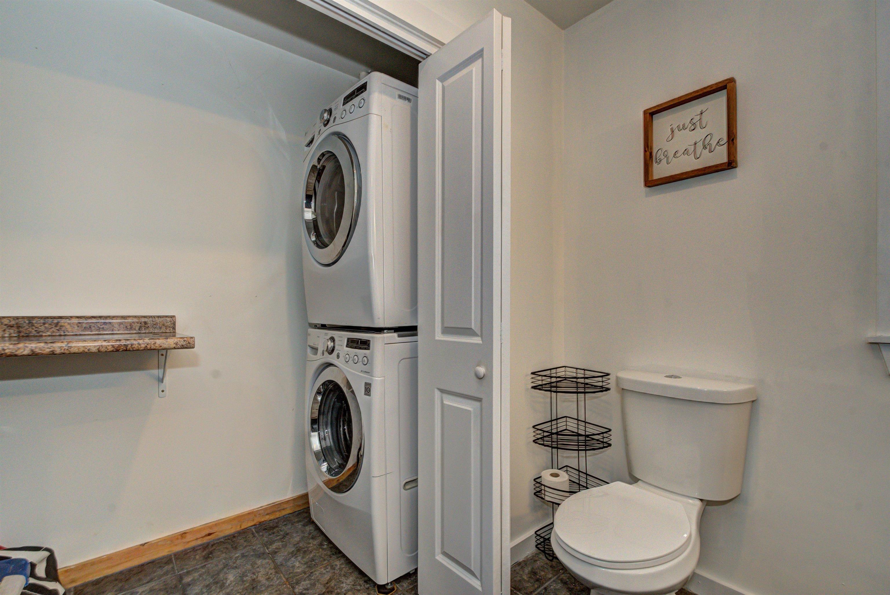 2085 Wellington Road