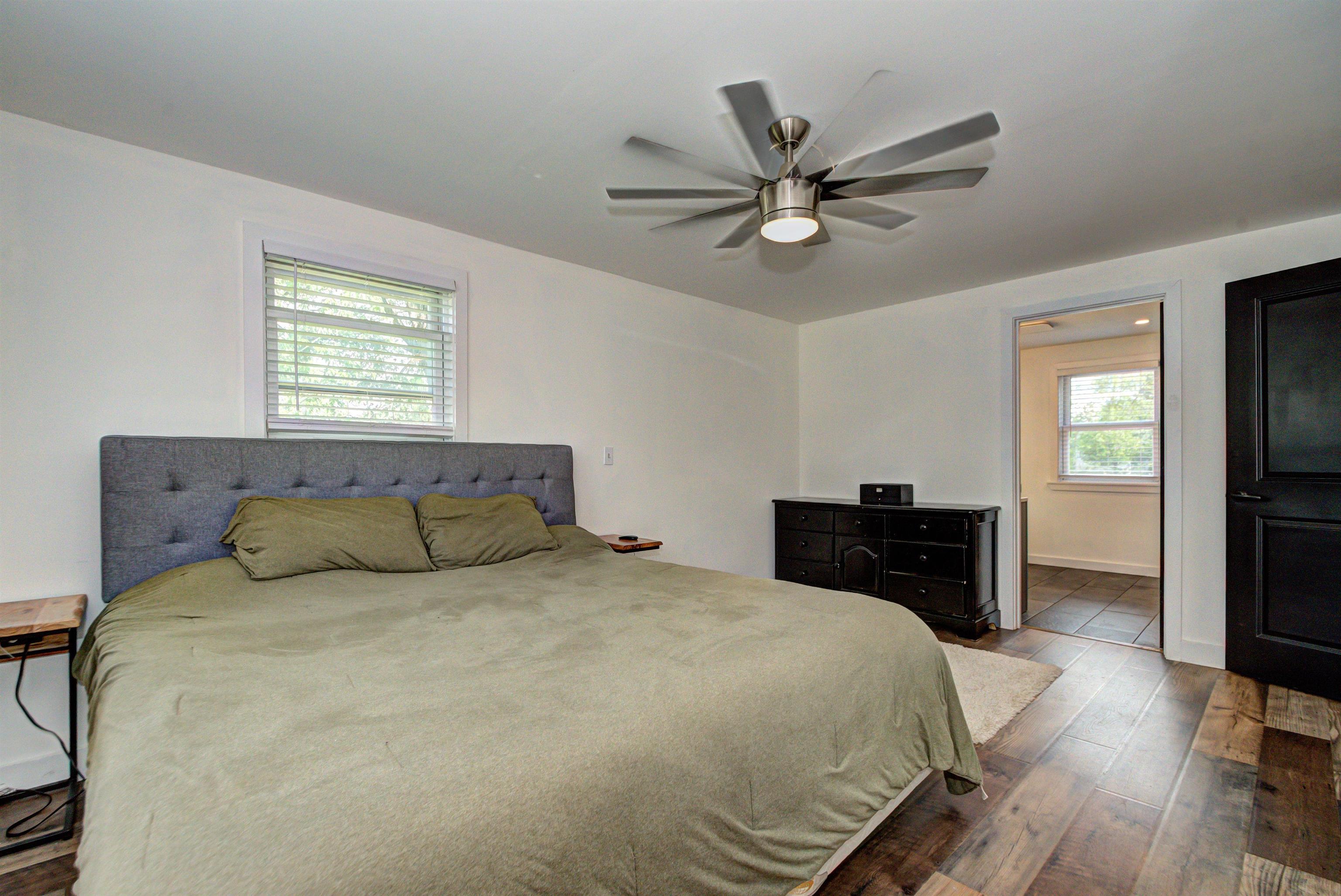 2085 Wellington Road