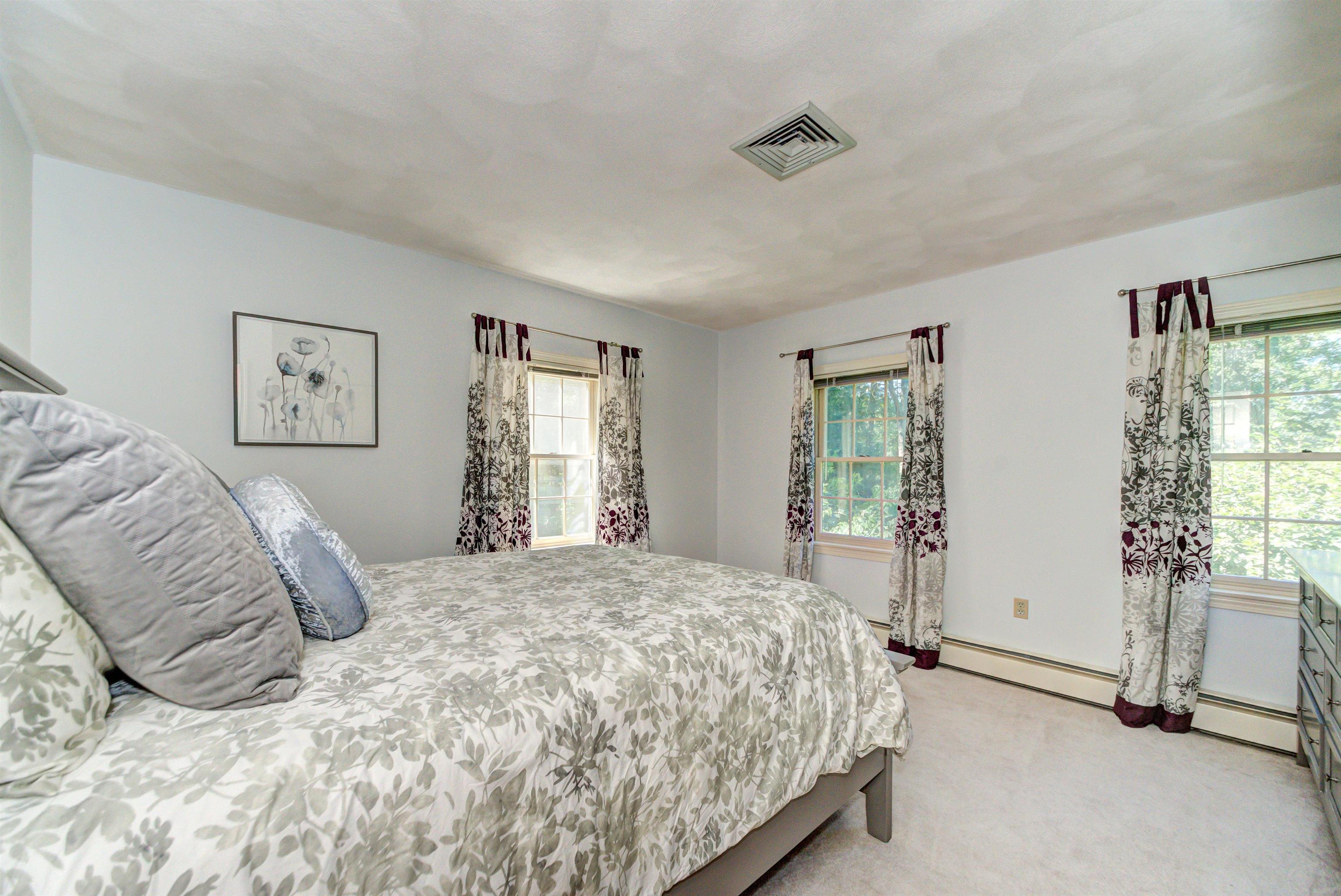 18 Hawthorne Road