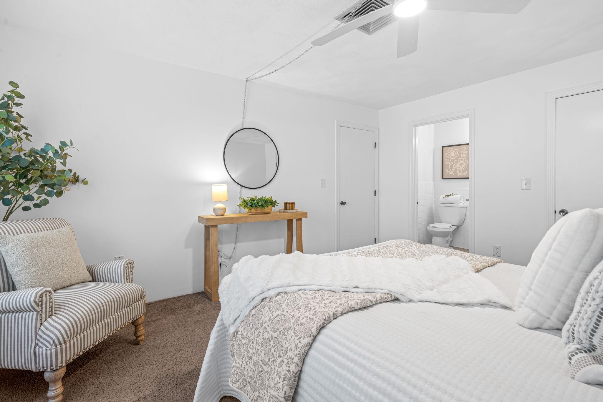 7 Louisburg Square Unit: 5