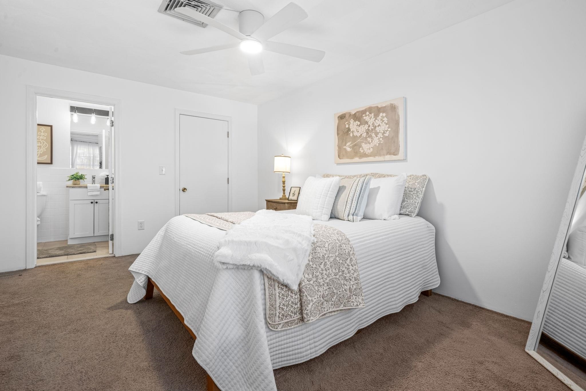 7 Louisburg Square Unit: 5