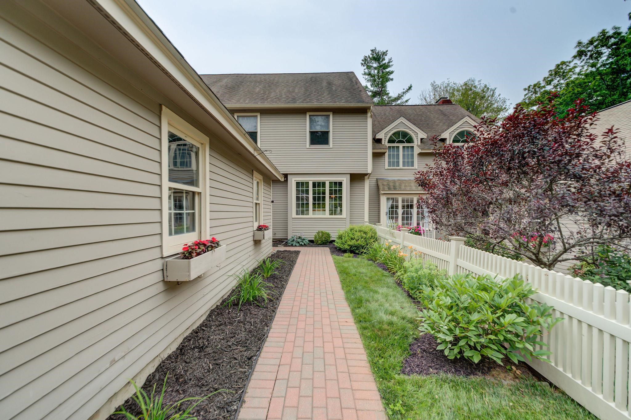 20 William Pond Road