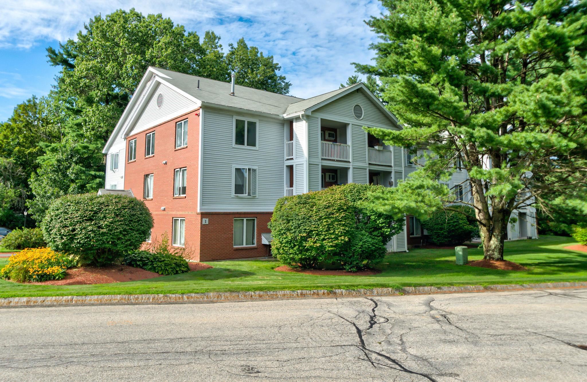1 Timberwood Drive Unit: 302