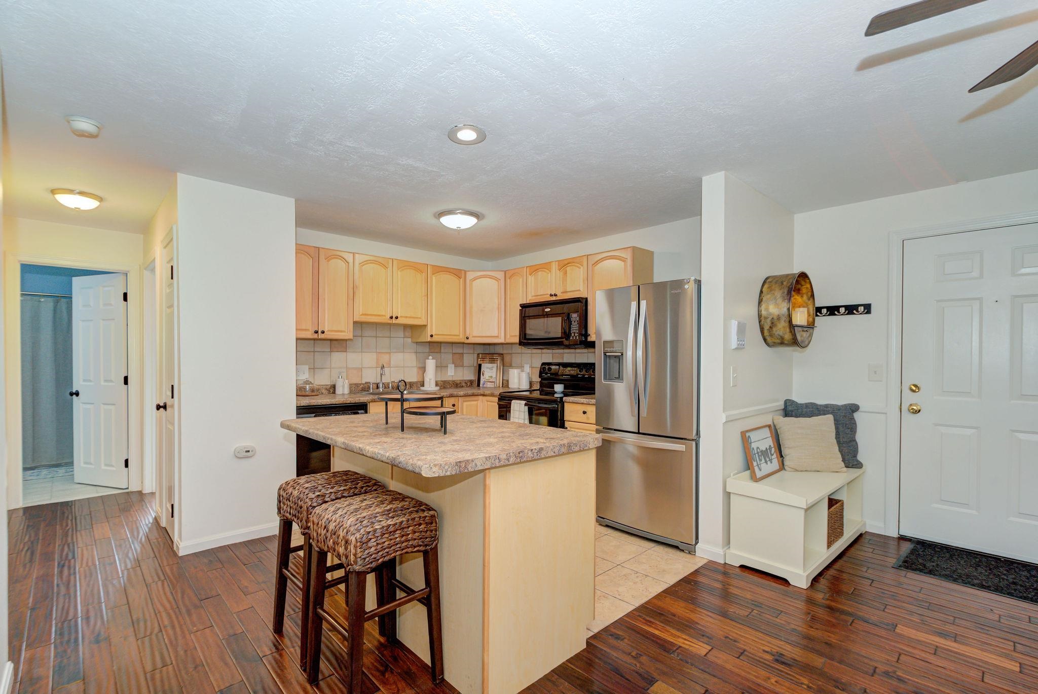 1 Timberwood Drive Unit: 302