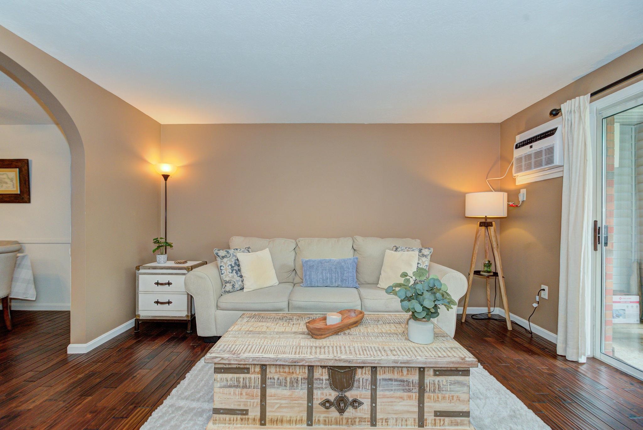 1 Timberwood Drive Unit: 302