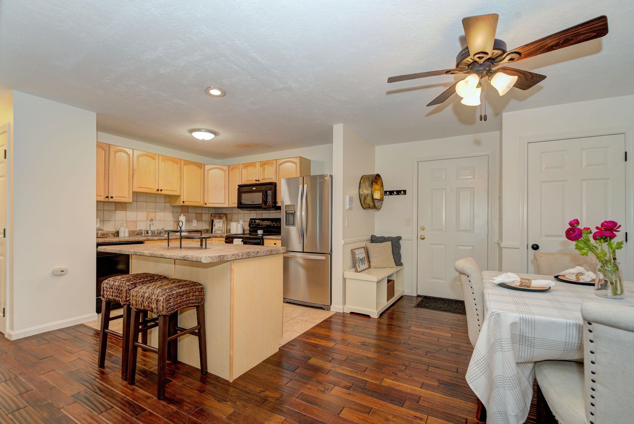 1 Timberwood Drive Unit: 302