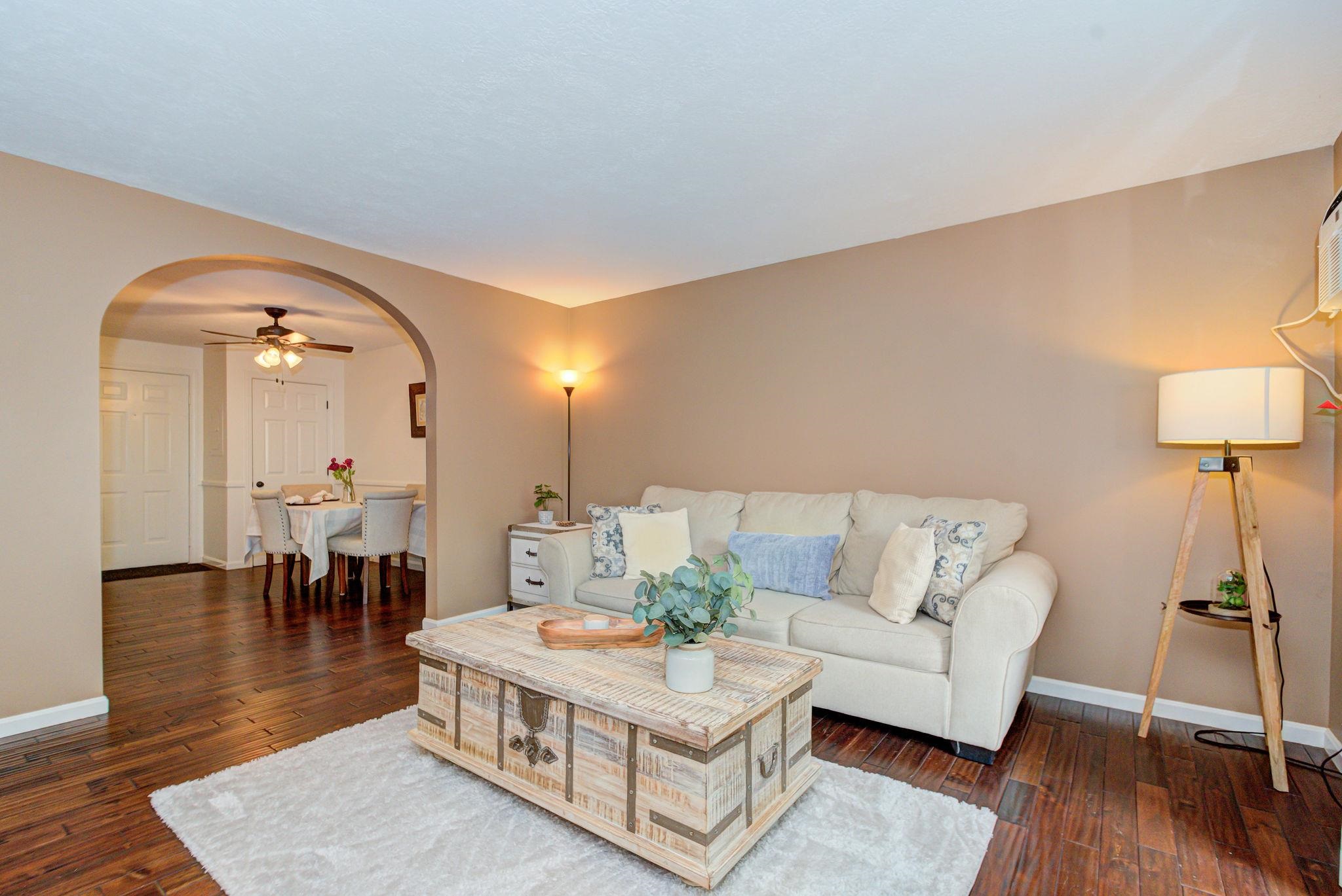 1 Timberwood Drive Unit: 302