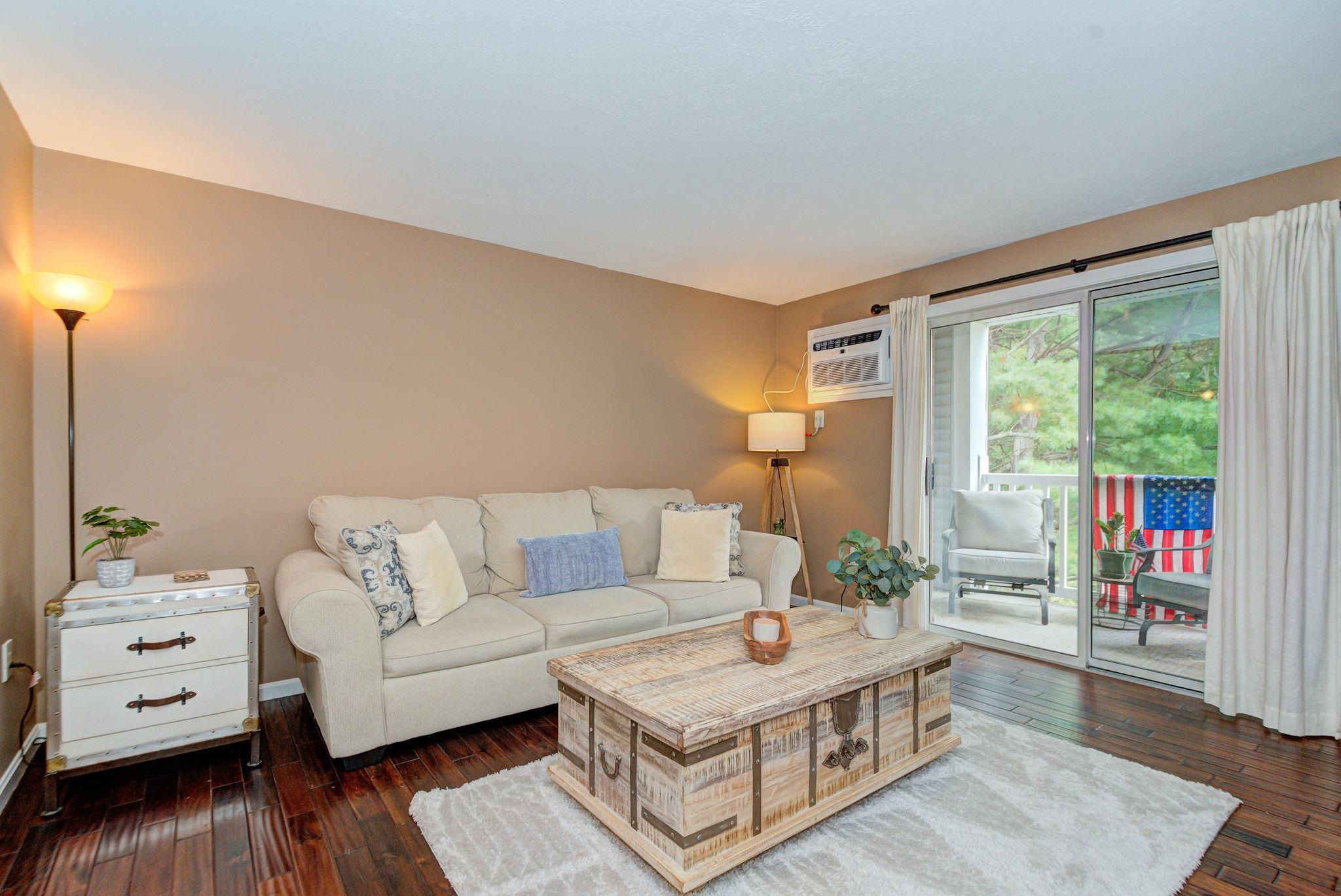 1 Timberwood Drive Unit: 302