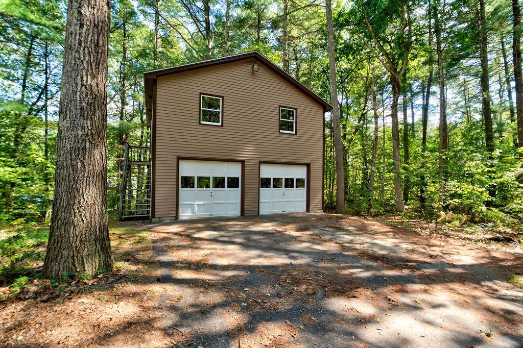 9 Edgewood Drive