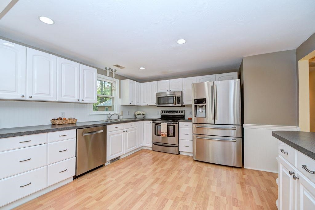 9 Edgewood Drive