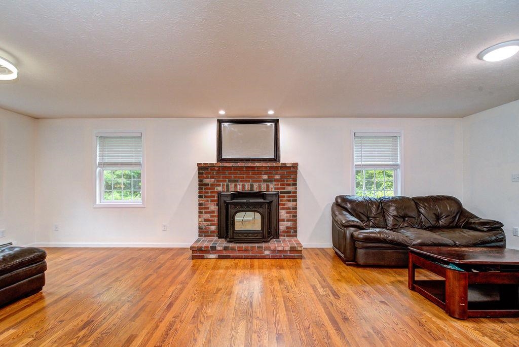 10 Raven Drive
