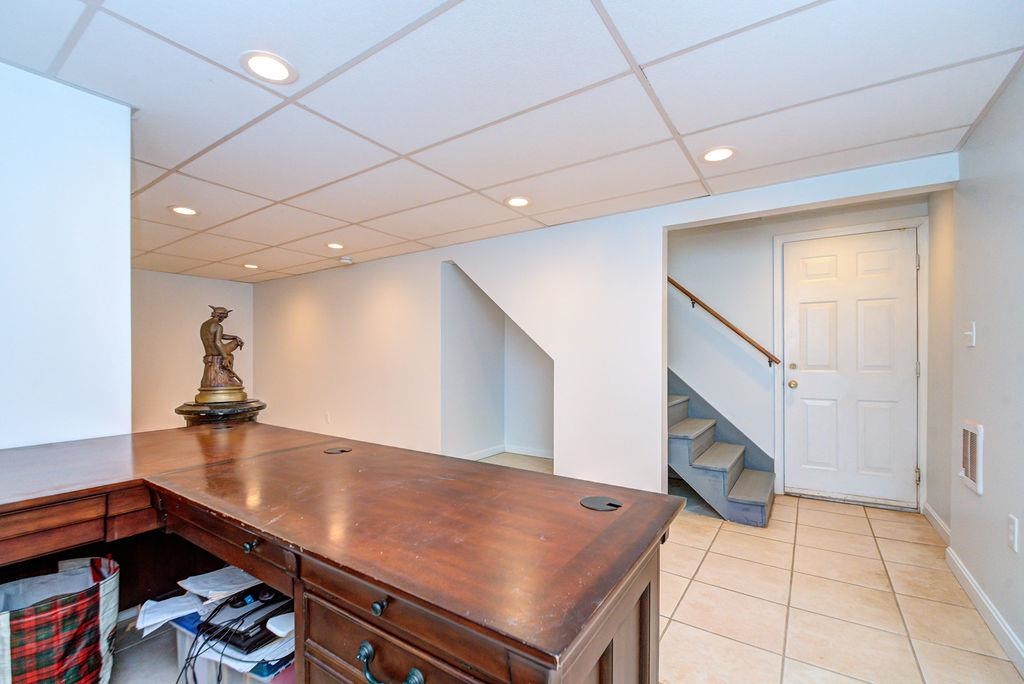 10 Raven Drive