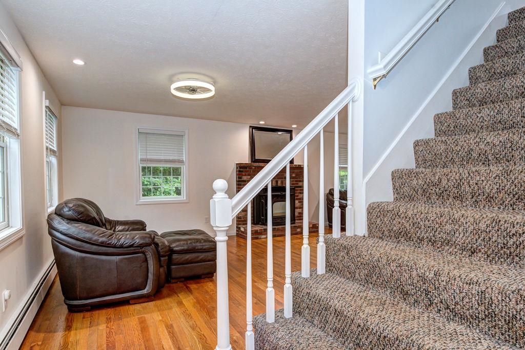 10 Raven Drive