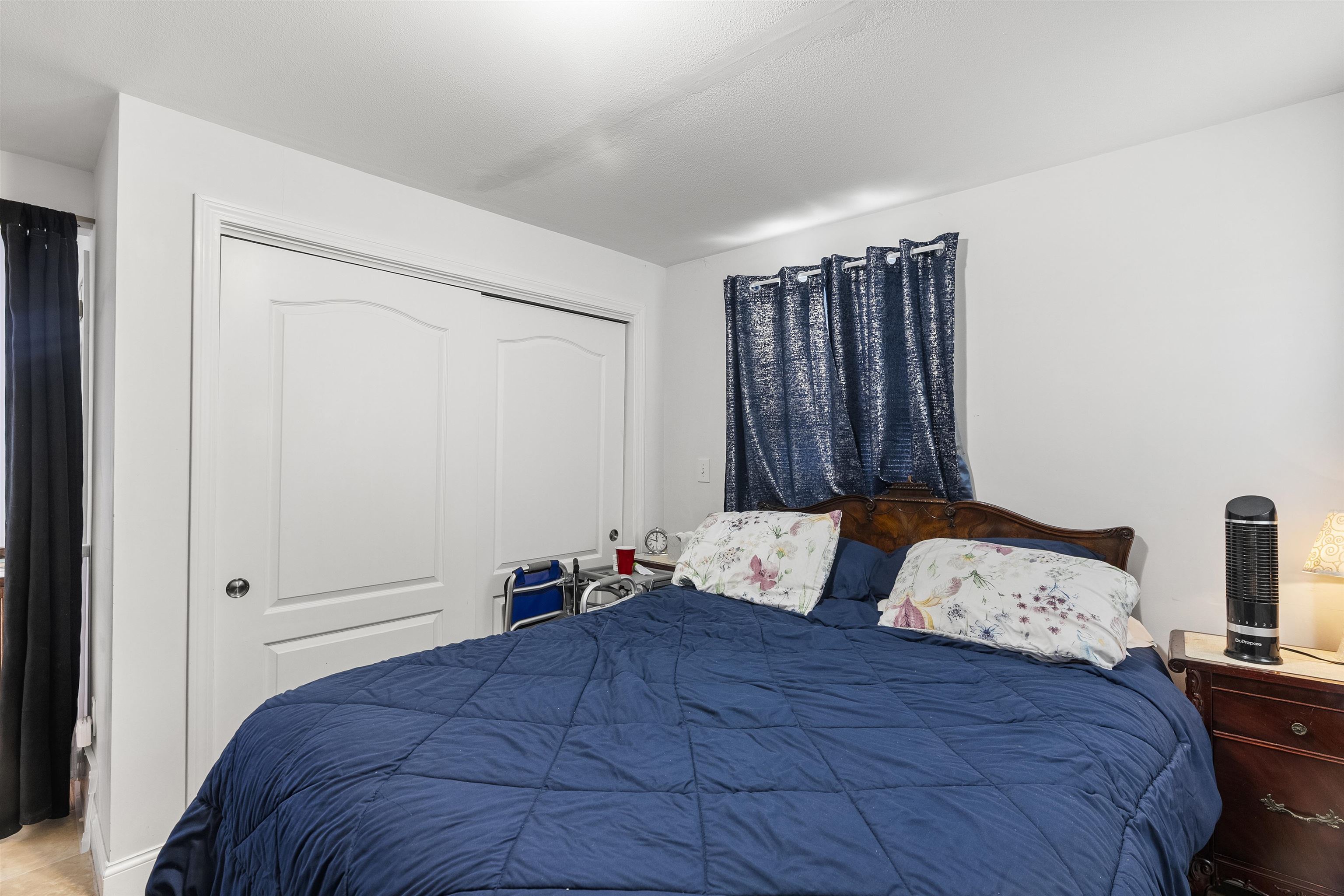 585 Ocean Boulevard