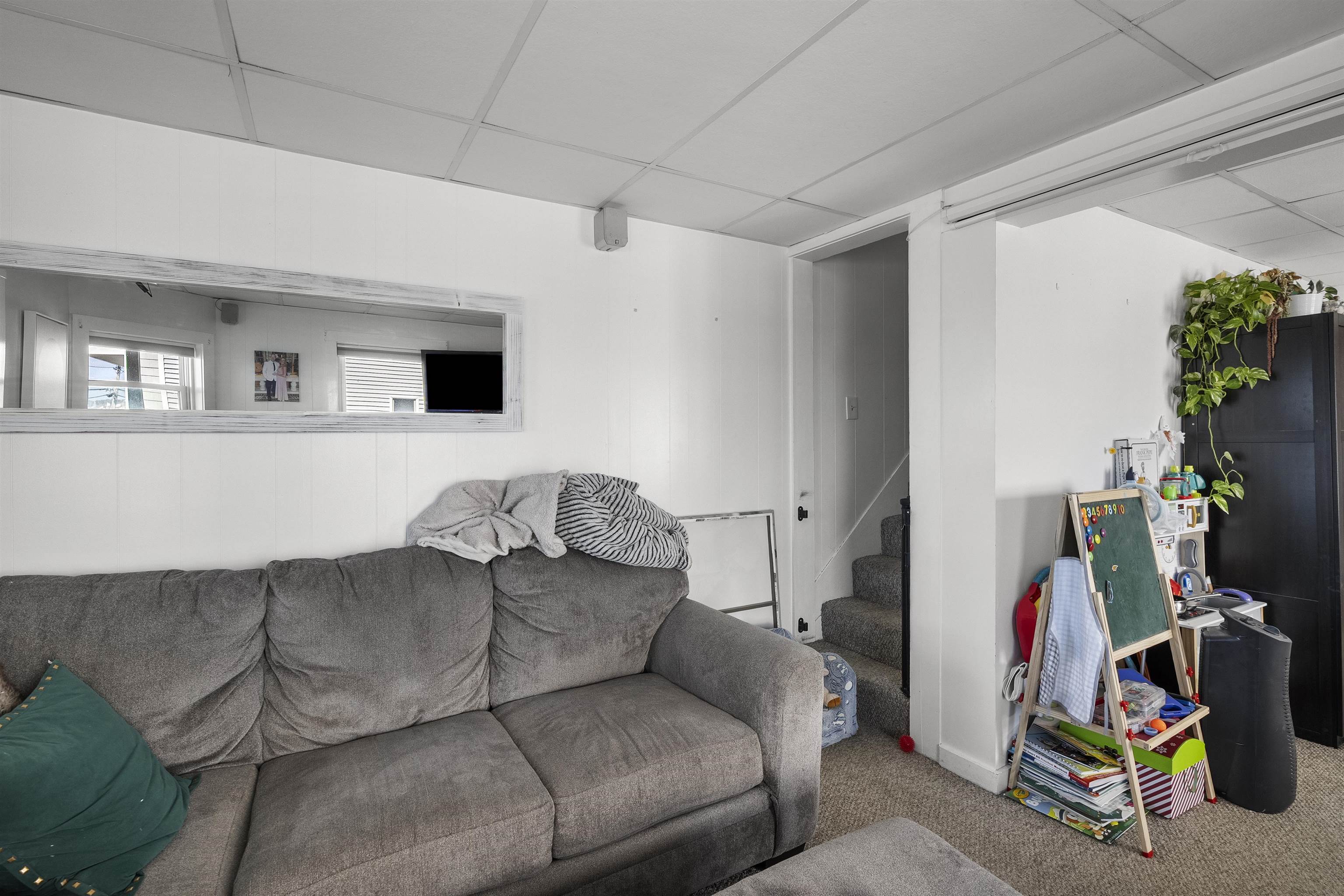 585 Ocean Boulevard