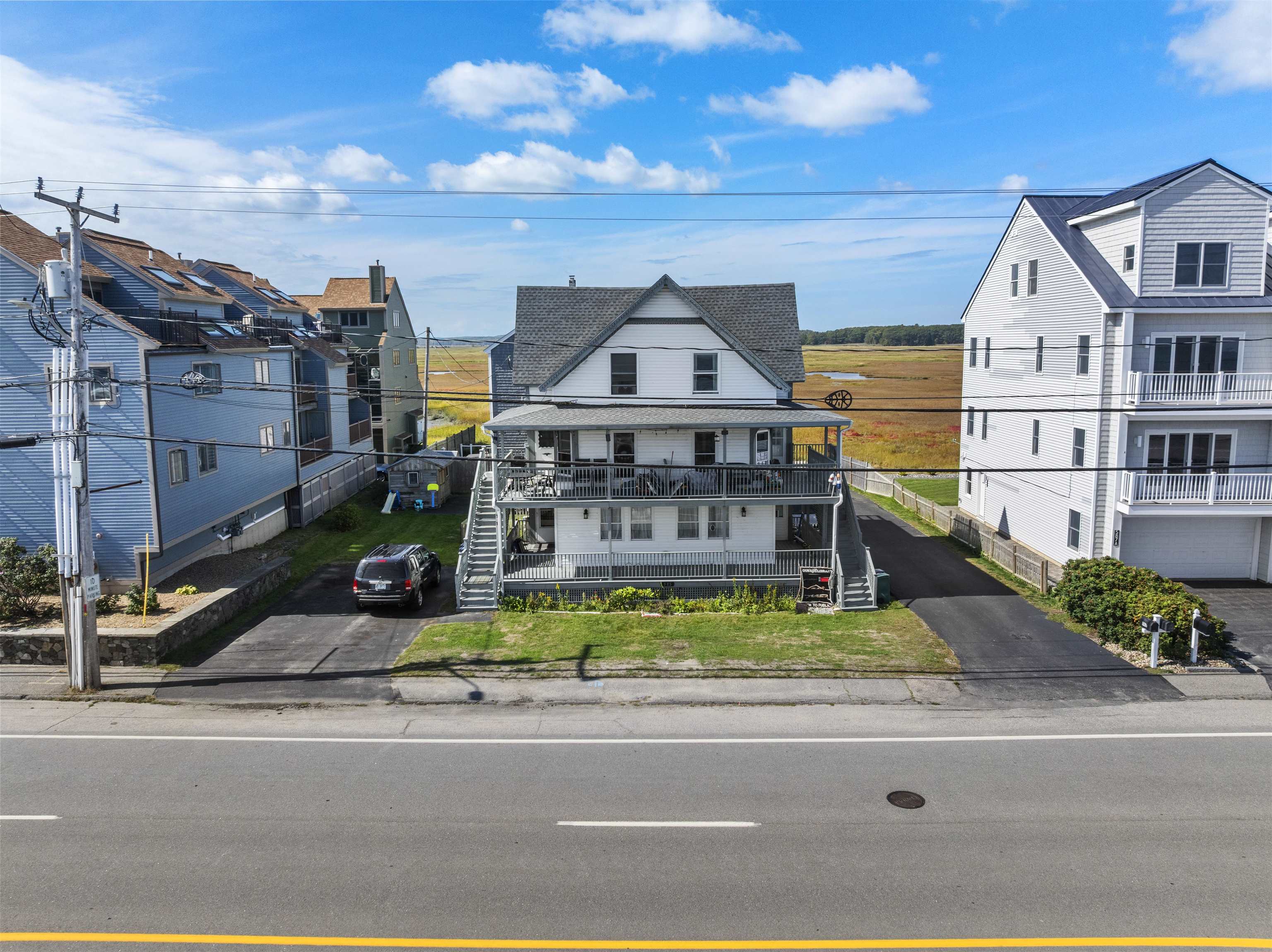 585 Ocean Boulevard