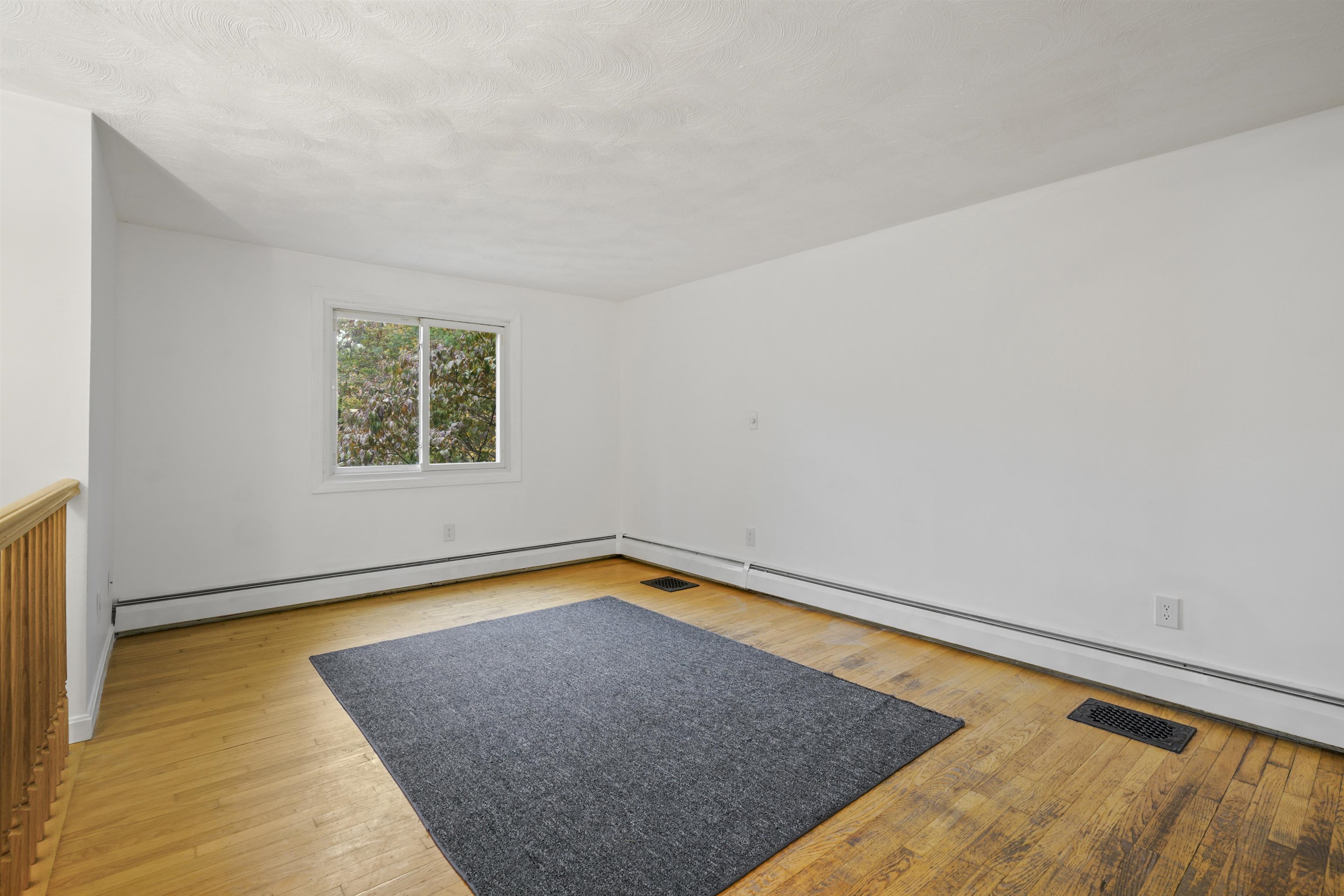8 Iroquois Circle